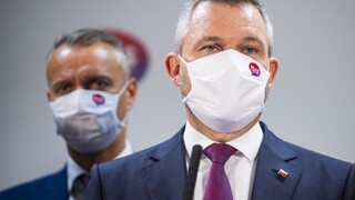 Kto podpísal zmluvu? Hlas žiada informácie o nákupe Sputnika