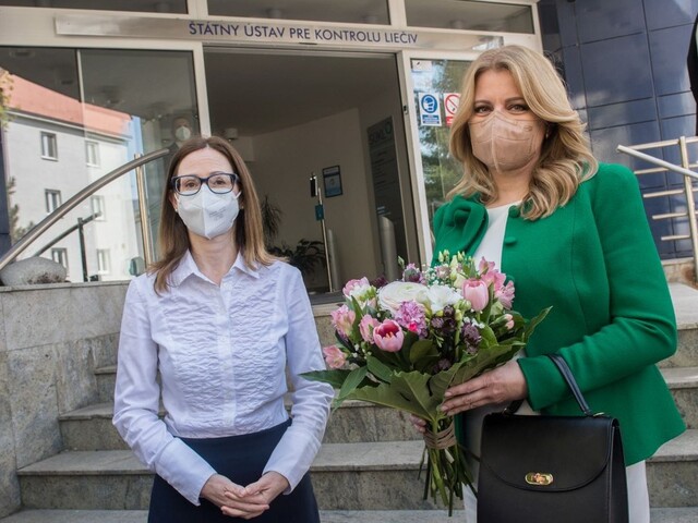 Čaputová sa zastala slovenských vedcov. Matovičovu cestu kritizovala