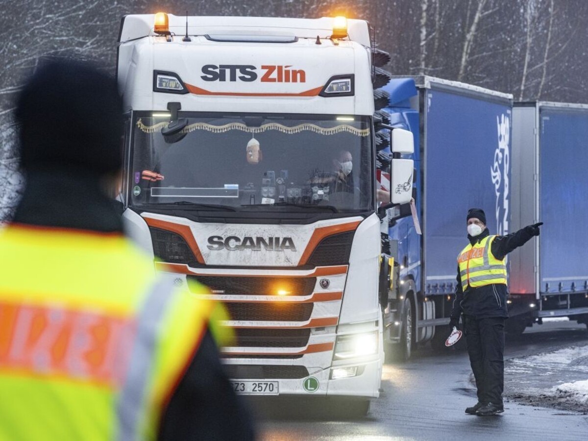 Česko je na tom lepšie, Nemecko ukončí kontroly na hraniciach