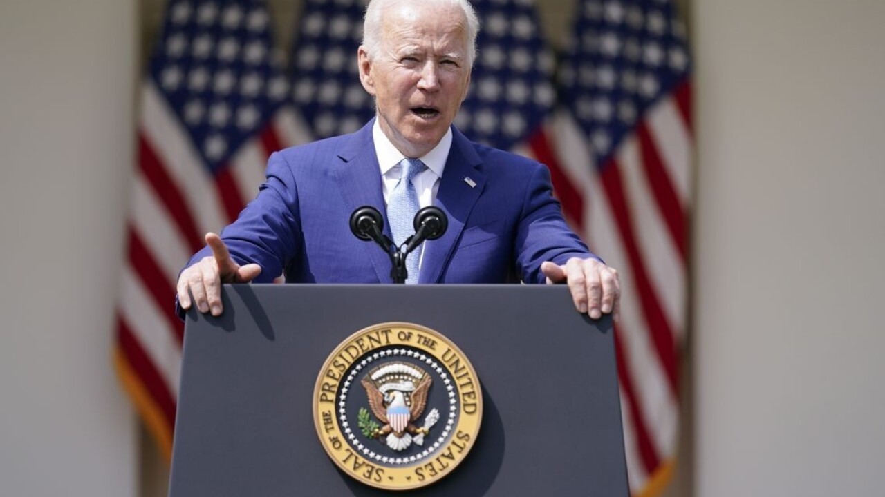 Dianie na Ukrajine znepokojuje politikov, Biden varoval Putina