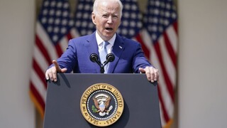 Dianie na Ukrajine znepokojuje politikov, Biden varoval Putina