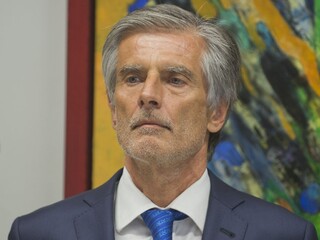 Weiss ostro skritizoval Matovičovu cestu: Takto vláda stráca dôstojnosť