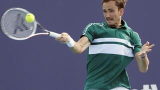 Na US Open sa rozbehli súboje o postup do osemfinále. Medvedev nemal s postupom najmenší problém