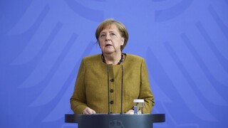 Merkelovú zaočkujú prvou dávkou. Vpichnú jej túto vakcínu