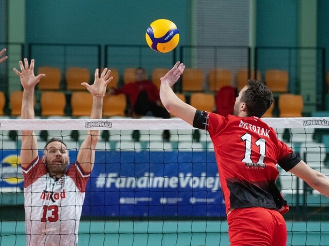 Prešov sa teší z trofeje. Sopko prezradil, dokedy potiahne kariéru