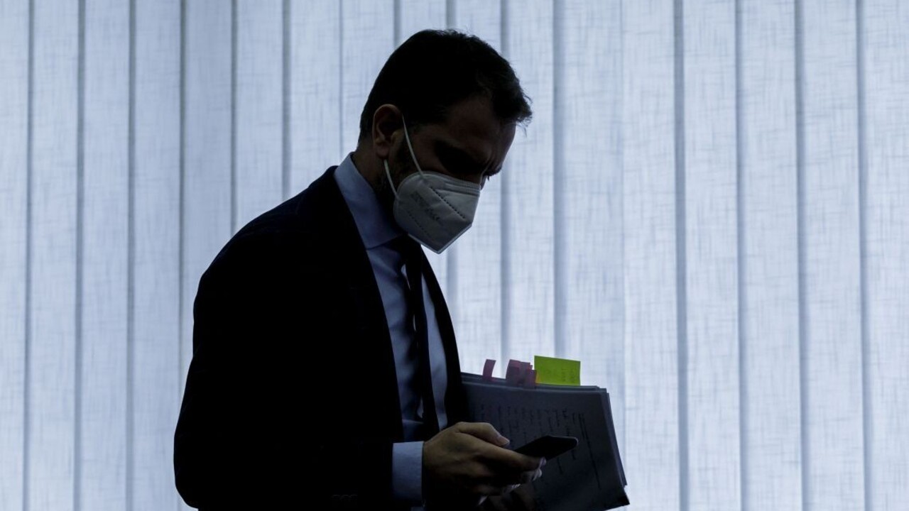 Agresívny expremiér, kvety pre Baťovú, kráľovský pohreb. Čo nám priniesol týždeň?