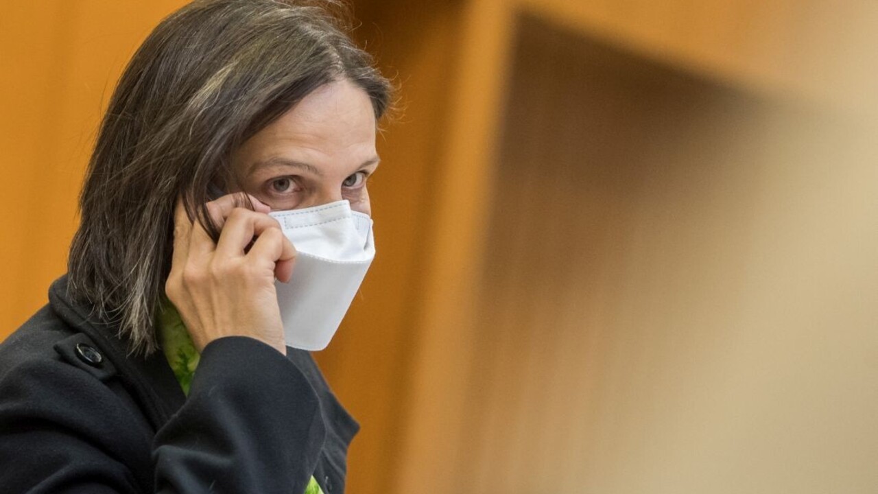 Zmluvu o Sputniku by mali povinne zverejniť. Kolíková na tom trvá