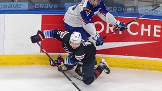 Tréner Ramsay do tímu povolal Slafkovského, Nemca a Kňažka