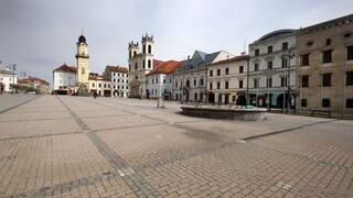 Banská Bystrica sa otvára turistom, sprístupnila aj Hodinovú vežu