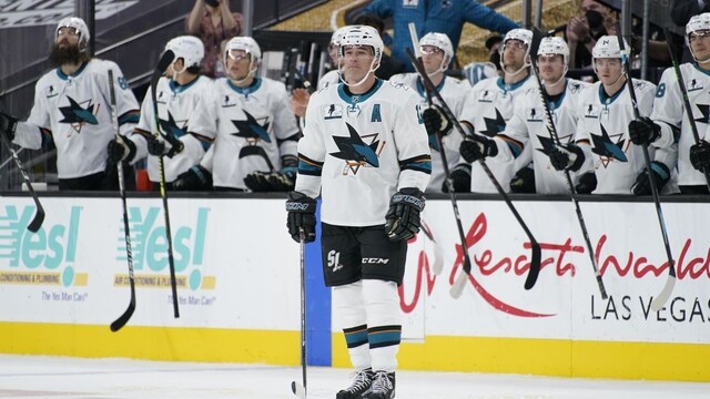 NHL: Sekera zdolal Pánika. Marleau nastúpil na 1768. zápas v súťaži