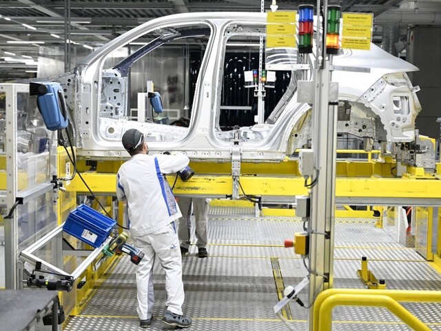 Nedostatok čipov trápi aj Volkswagen, v hre je zastavenie výroby SUV