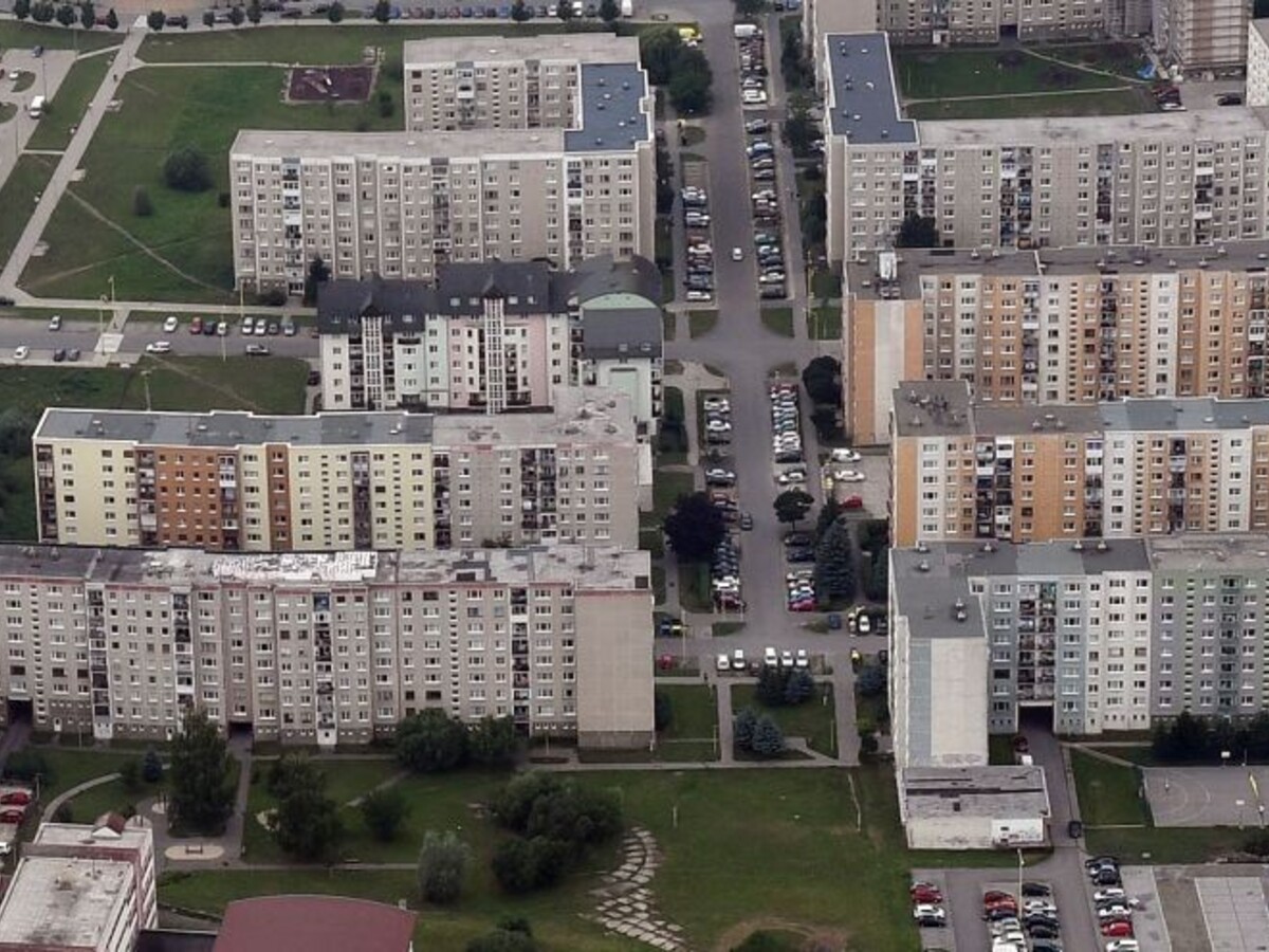 Aj bez hypoték platíme za bývanie stovky eur, ťažké to majú najmä slobodní rodičia