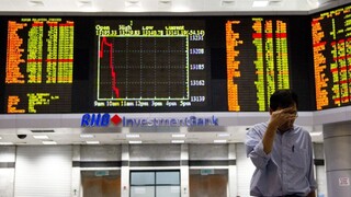 Na akciových burzách vládne optimizmus, ako to vidí analytik?