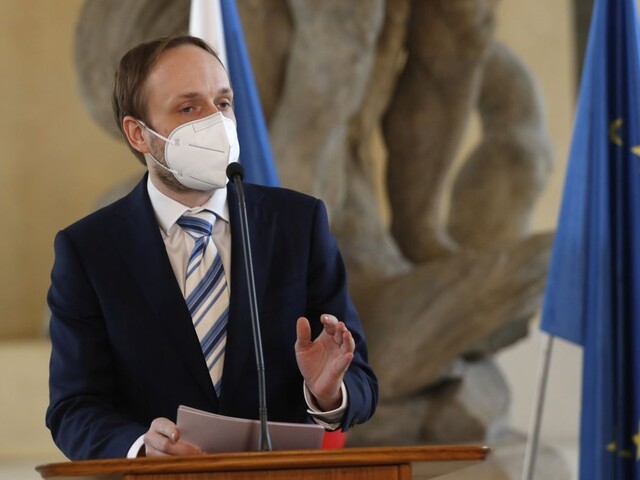 Ultimátum vypršalo. Česko znižuje počet ľudí na ruskej ambasáde