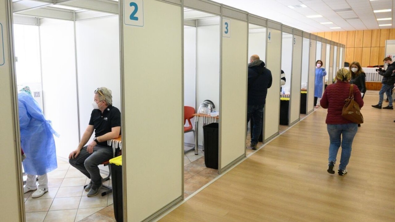 Zlyhanie očkovania, predkolapsový stav. Slováci často majú tieto ťažkosti