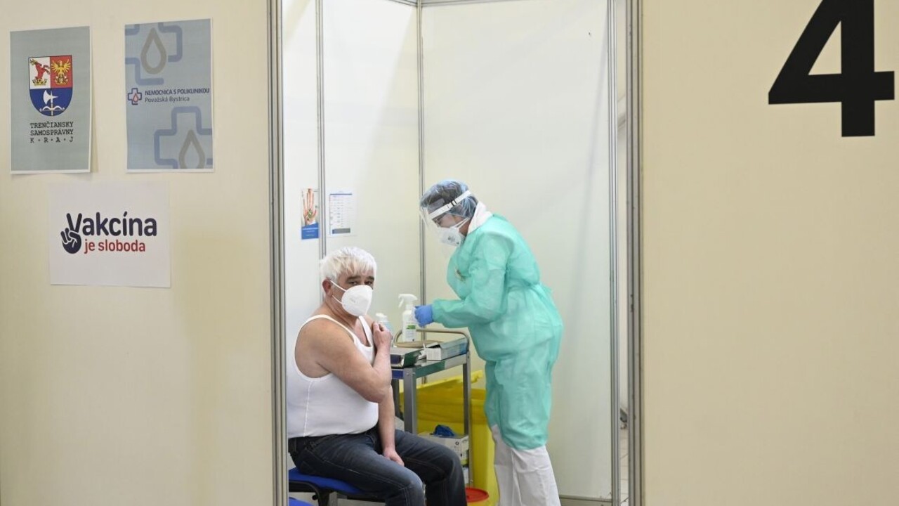 Ťažká dilema pre lekárov: Rodičia chcú nechať vakcínu pre svoje deti