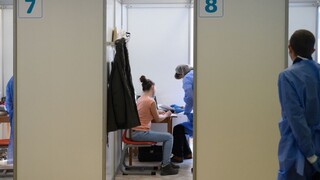 Namiesto odberných miest vakcinačné centrá. Obce chcú zmenu