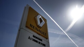 Renault chce znížiť počet nehôd, rýchlosť obmedzí na 180 km/h