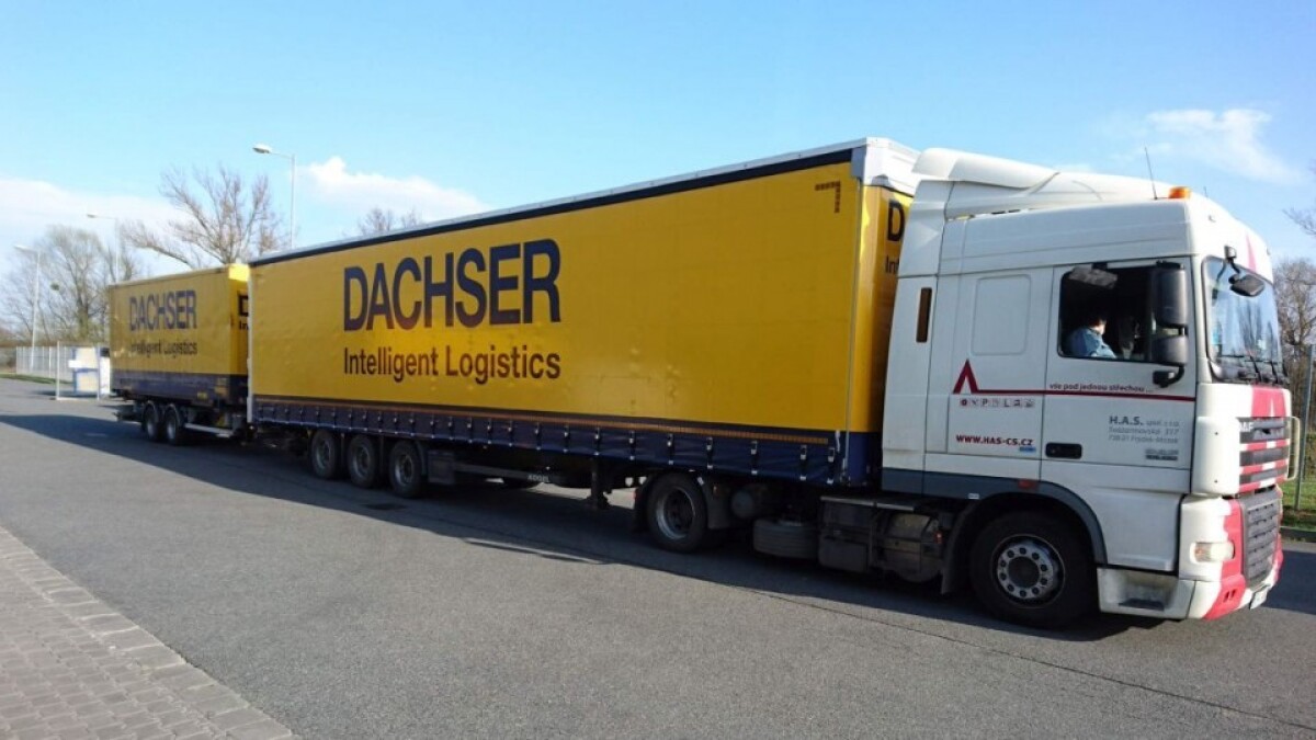 dachser-truck_40476792.jpg