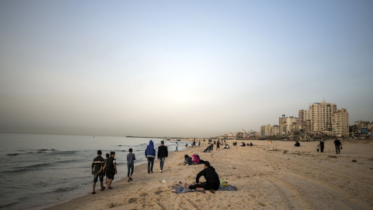 Izrael sa na Palestínčanoch dopúšťa apartheidu, tvrdí Human Rights Watch