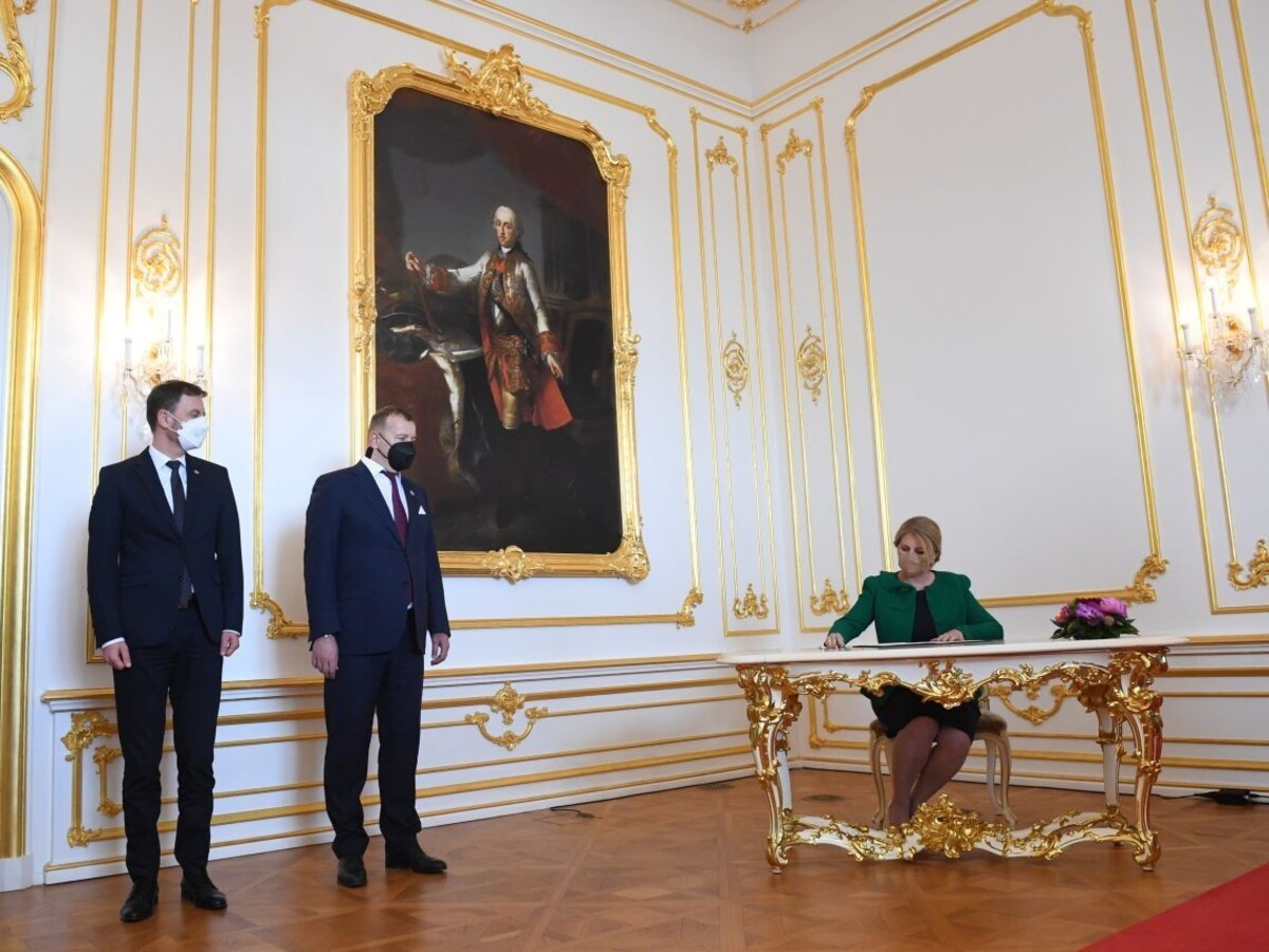 Čaputová, Kollár a Heger slávnostne podpísali list k Plánu obnovy