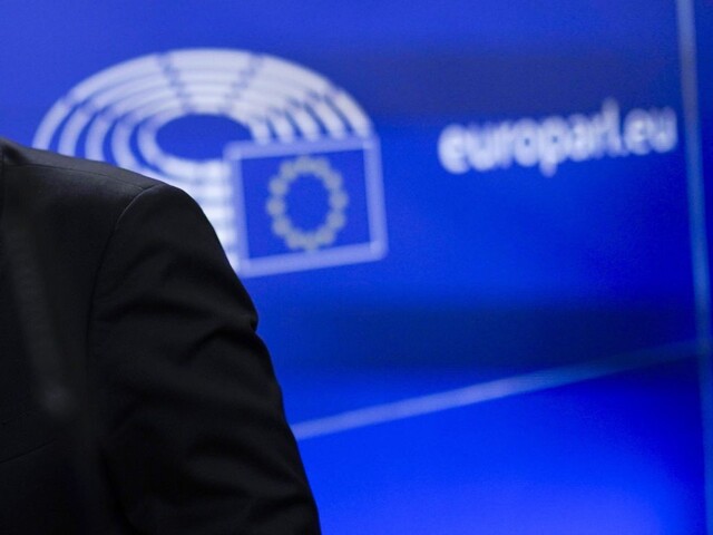 Európsky parlament rozhodol o digitálnom akte. Cieľom je bezpečnejšie fungovanie v online priestore