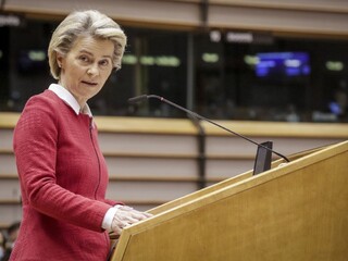 Ursula von der Leyenová 1140 px