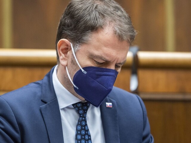 Matovič sa v parlamente ospravedlnil, kritiku Čaputovej si neodpustil