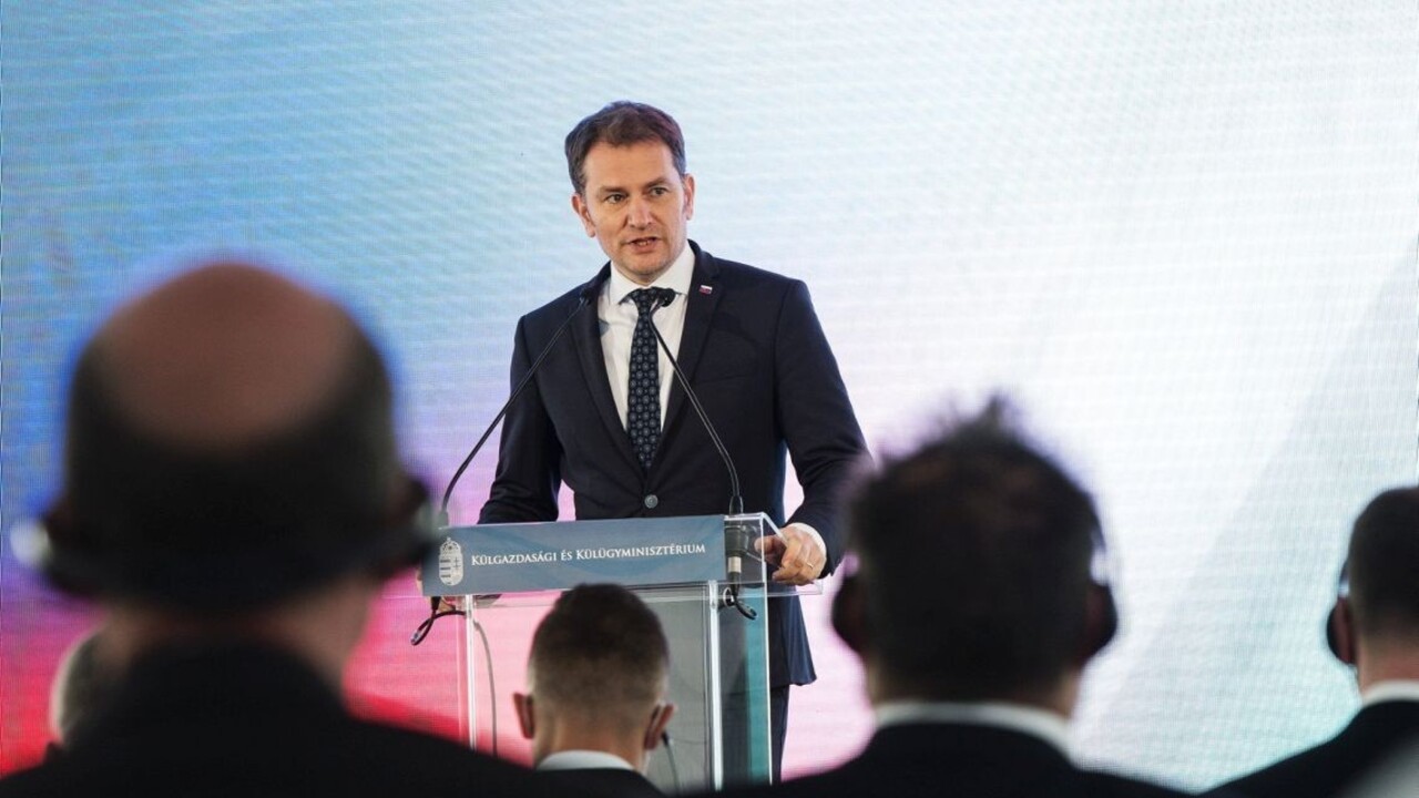 Ministerstvo pri zmluve nepochybilo, píše Matovič. Zverejnil list