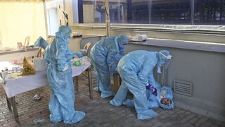 Zdravotníkom platy nezvýšia. Namiesto toho im vláda dá jednorazovú odmenu