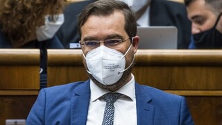 Nie som vôbec šťastný z toho ako sa manažuje tretia vlna, tvrdí Krajčí