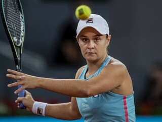 Ashleigh Bartyová postúpila do 2. kola turnaja WTA v Madride