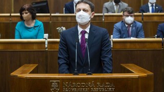 Heger o zadržaní Szabóa: Odmietam konšpirácie a zastrašovanie