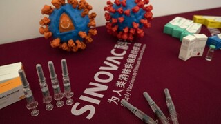 Čínska vakcína je podľa WHO efektívna. Niektoré údaje však chýbajú