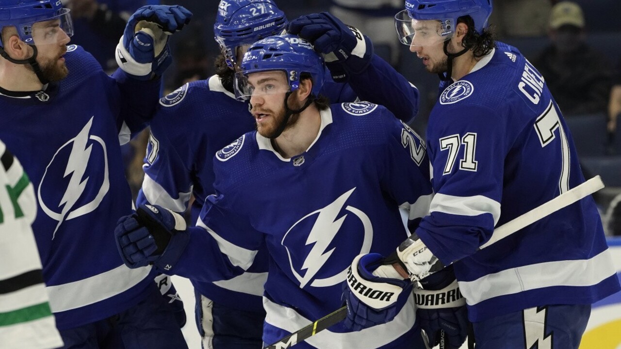 NHL: Naši obrancovia zahviezdili. Černák dopomohol k výhre nad Sekerovým Dallasom