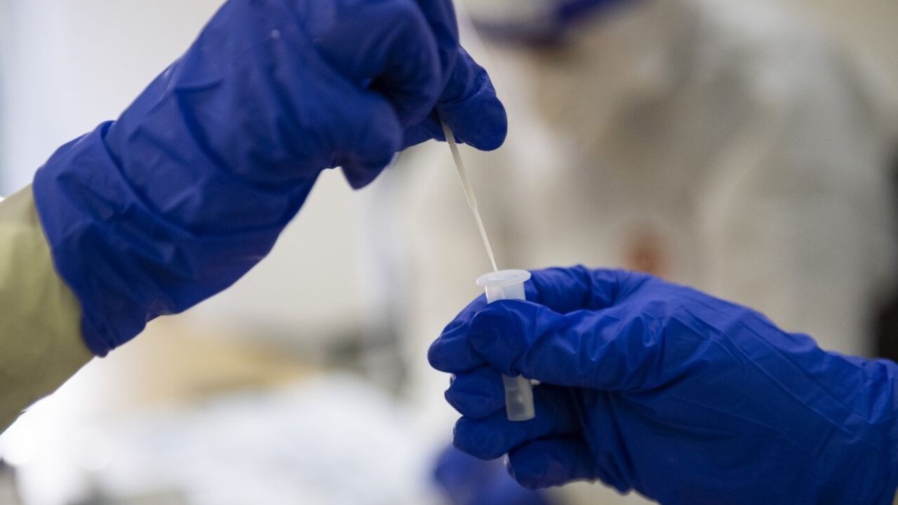 Európska komisia predstavila stratégiu. Podporí vývoj liekov proti koronavírusu