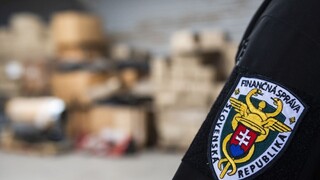 Na východe zaistili tabak za takmer milión. Zverejnili video zo zásahu