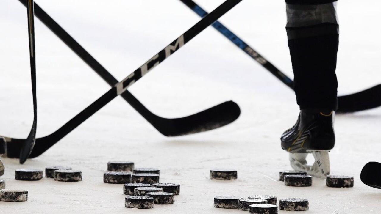 Kanadskí hokejisti do 18 rokov sa stali majstrami sveta. Vo finále zdolali Rusov