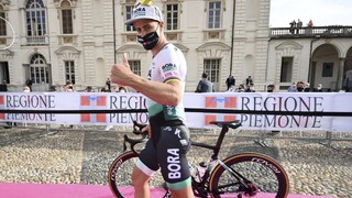 Sagan zabojuje o cyklámenový dres, na Giro je pripravený