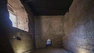 Unikátny objav v Taliansku. Našli 2000-ročnú mramorovú hlavu prvého cisára