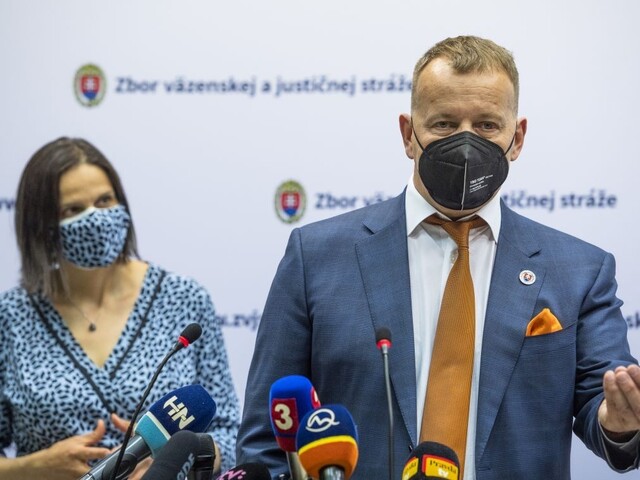 Kollár: Kolíková má našu dôveru, hlasovanie s opozíciou neprichádza do úvahy