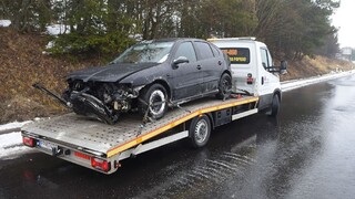 Pozor na lovcov nehôd. Komunikovať treba len s poisťovňou, radia odborníci