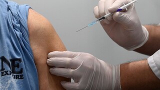 Vakcínu Pfizer a Moderna dostanú už aj ľudia od 45 rokov