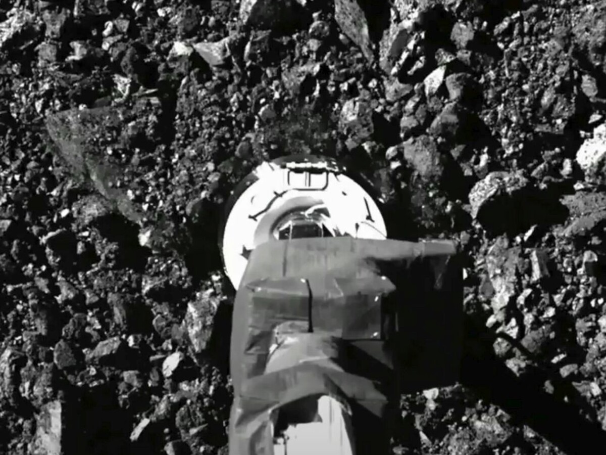 Z asteroidu Bennu sa vracia na Zem sonda. Príde o dva roky