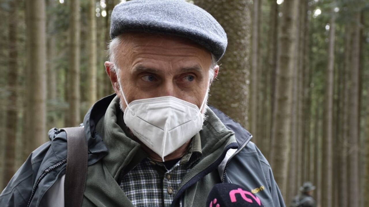 Hlas sa pustil do Mičovského pre dotácie: Chová sa ako Santa Klaus