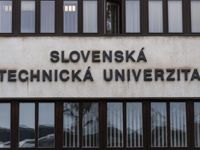 Na ruskú inváziu na Ukrajine reaguje aj vysokoškolská obec. Univerzity rušia spoluprácu s Ruskom