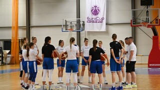 Basketbalistky sa v Piešťanoch už pripravujú na majstrovstvá