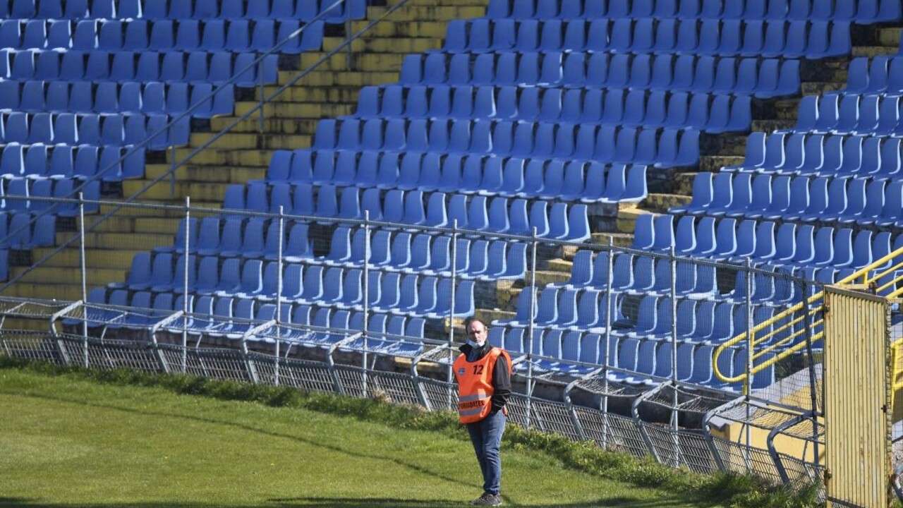 tribúna futbal koronavírus športové podujatie 1140px (TASR/František Iván)