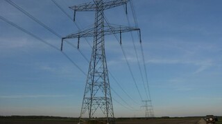 Pripravte sa na výpadok. Niektoré okresy budú dočasne bez elektriny