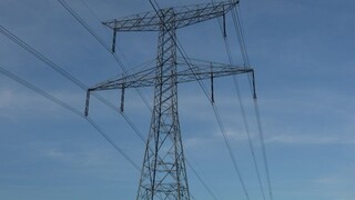 Zdražovanie energií nespomaľuje, cena elektriny na Slovensku láme rekordy
